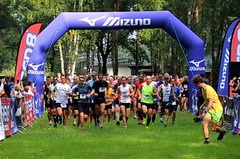 V premiéře Mizuno Labského půlmaratonu vyhráli Bartoš a Vrbová