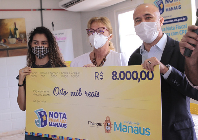 14.09.21 - Entrega dos cheques simbólicos da campanha nota premiada Manaus