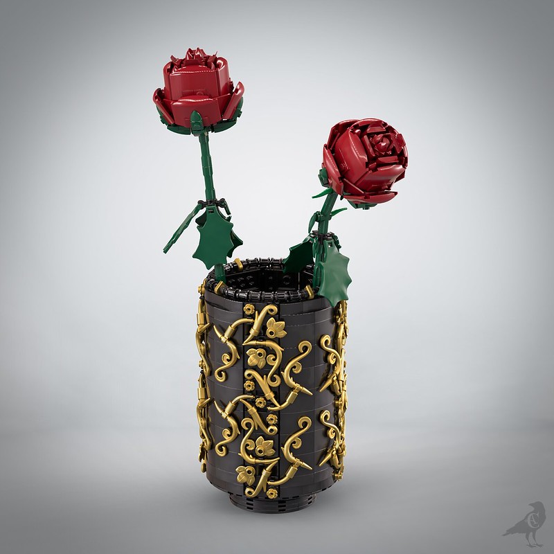 Gothic/baroque style vase with two roses