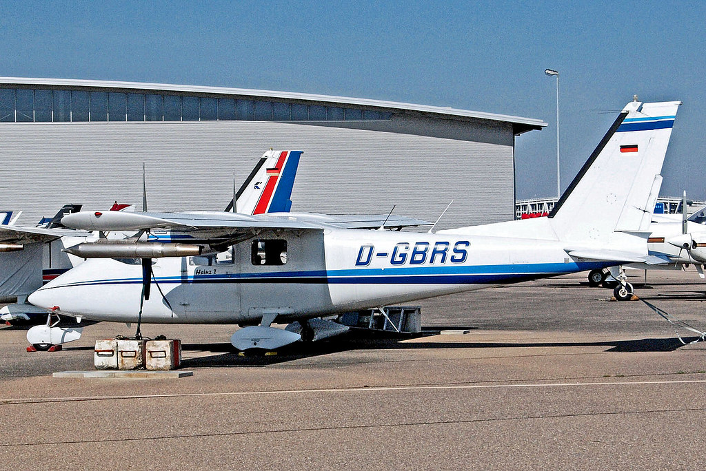 D-GBRS   Partenavia P.68B Victor [34] Stuttgart~D 22/08/2013
