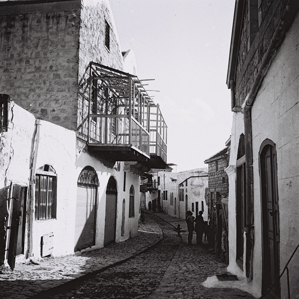 1934. Узкая улочка в городе Цфат.