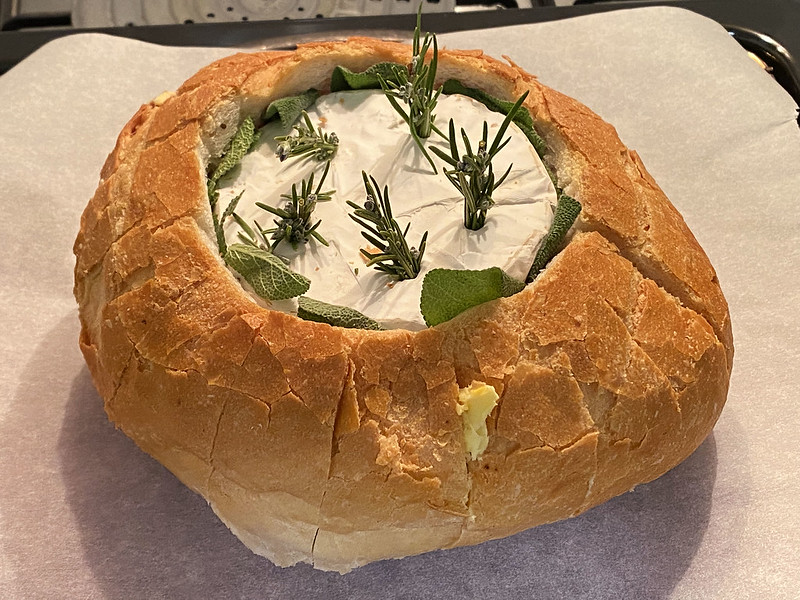 Baked brie in bread