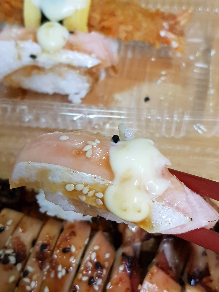 三文魚壽司 Salmon Sushi rm$2.80 @ Sushi Zen's USJ9
