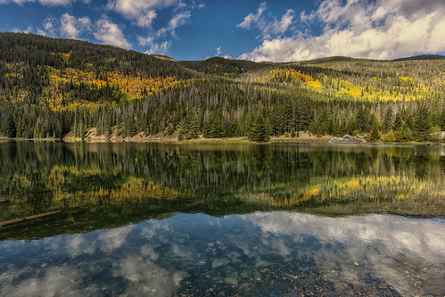 landscape lake water reflections trees autumn fall color officersgulchpond colorado landscapes
