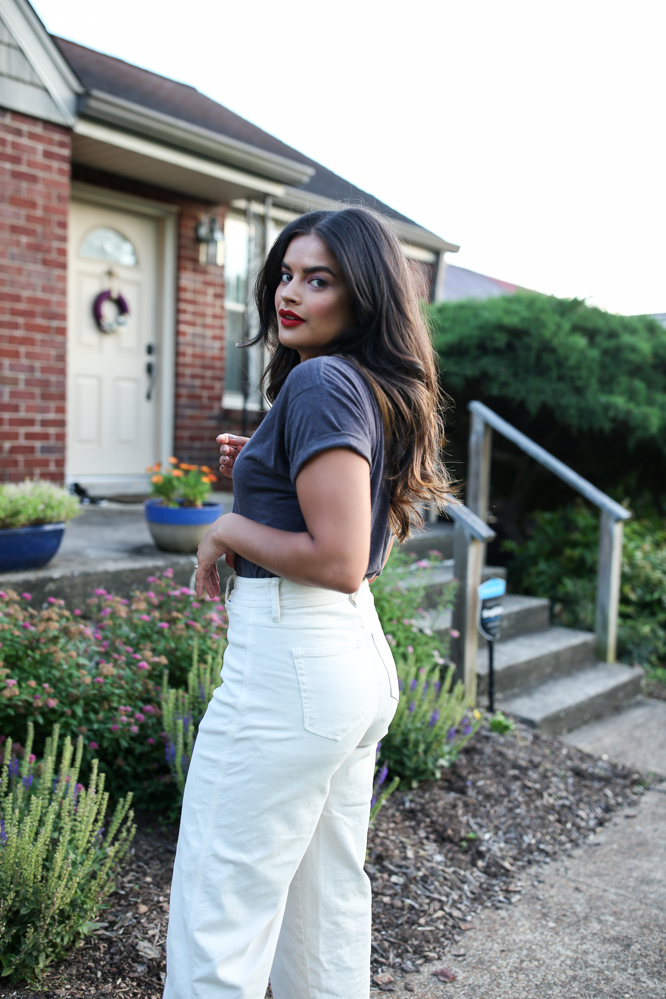 Priya the Blog, Nashville fashion blog, Nashville fashion blogger, Nashville style blog, Nashville style blogger, vintage graphic t-shirt, casual Fall outfit, Fall outfit with clogs, white wide-legged jeans,