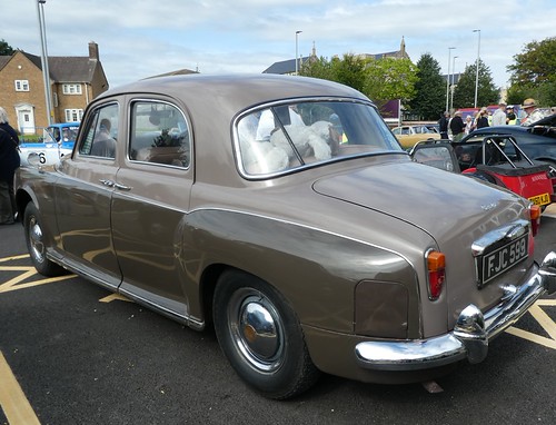 Rover 90 (1958) | Spotted at a small but Quality Classic Car… | Flickr