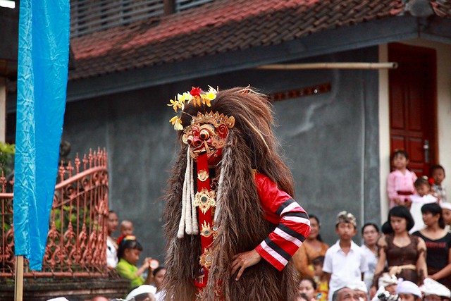 Barong ceremony
