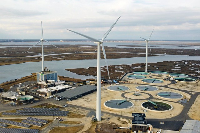 Atlantic City wind turbines [01]