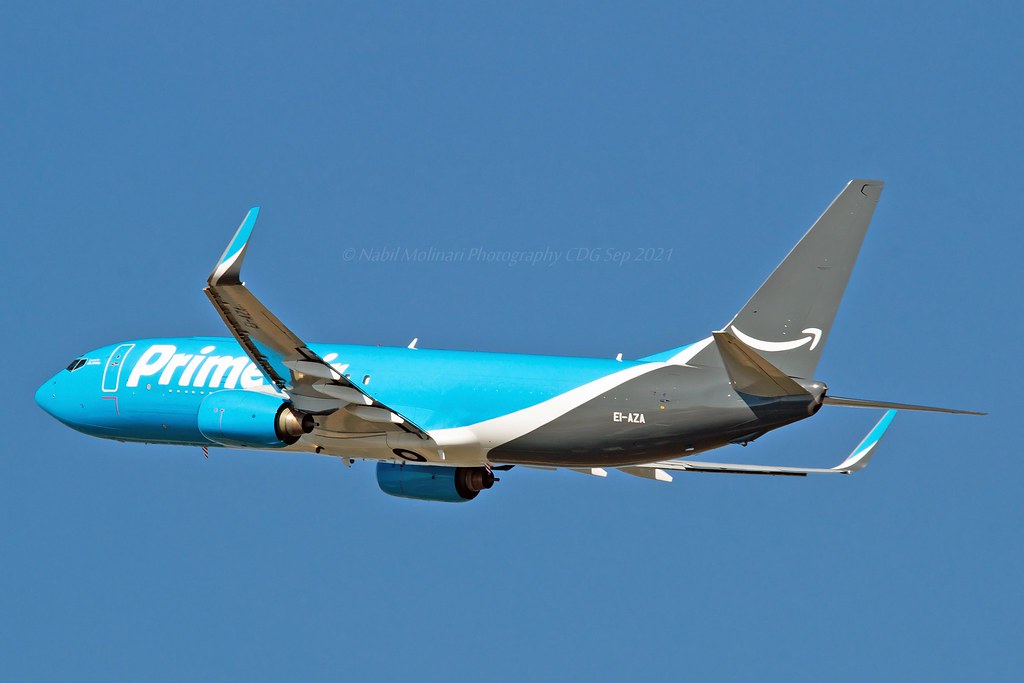 EI-AZA, BOEING 737-800