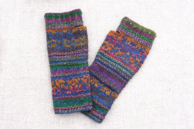 Austra’s Wrist Warmers by Inese Iris Liepina for Urth Yarns would make a wonderful gift along with the matching Austra’s Boot Cuffs! One skein of Uneek Fingering and one skein of Harvest Fingering is needed for the set.