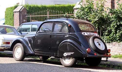 Peugeot 202 1938 | by XBXG