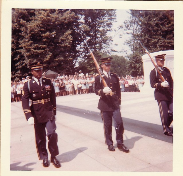 Found Photo 1964 Honor Guard Tomb Unknown soldier