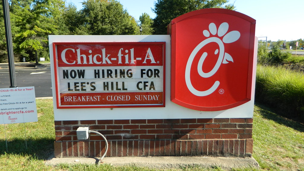 Chick-fil-A sign | Chick-fil-A #1660 (4,673 square feet) 990… | Flickr