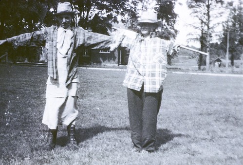 Bill Salmond and Marie Hawley - Initiation | by Cloyne & District Historical Society