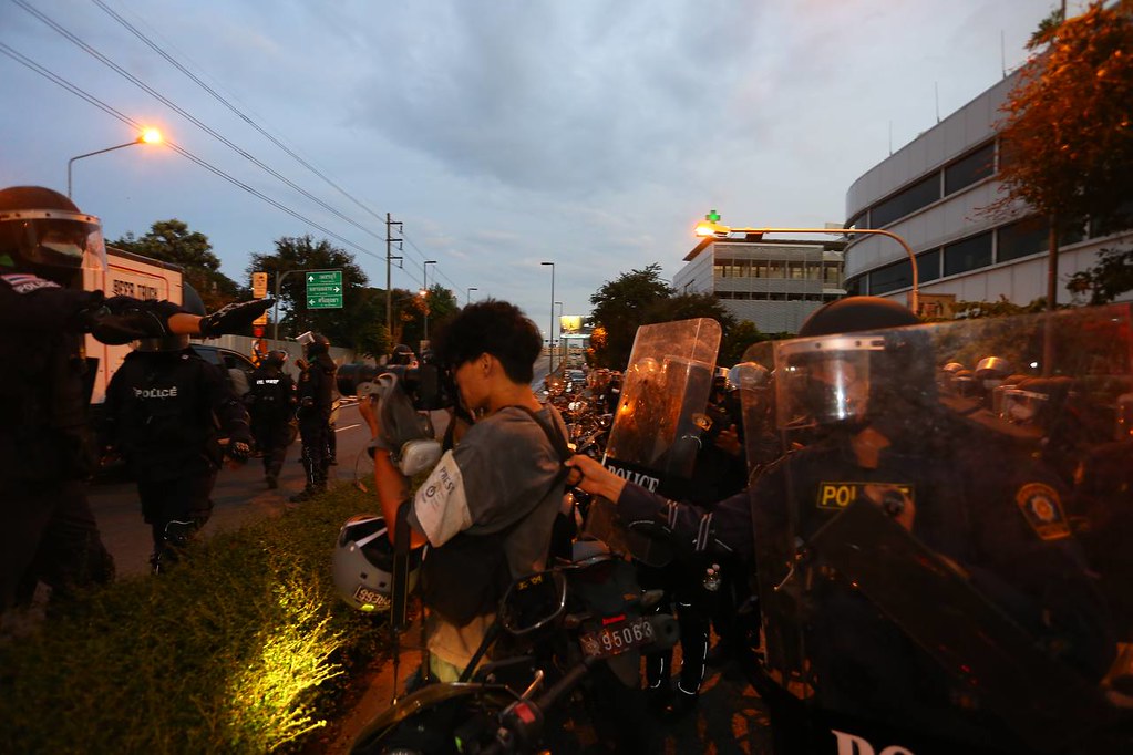 นักข่าวไทย-พม่าสะท้อนภาวะถูกกดปราบเสรีภาพ อ.นิติ จุฬาฯ เสนอแก้กฎหมายที่จำกัดเสรีภาพ