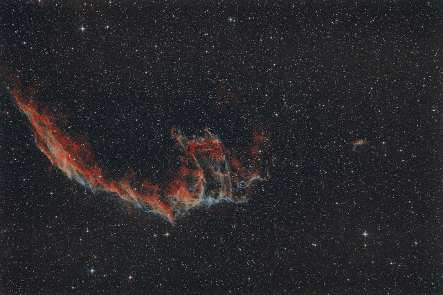 VCSE - Az NGC 6960, a Fátyol-köd egyik része - Fotó: Vizsi Csaba