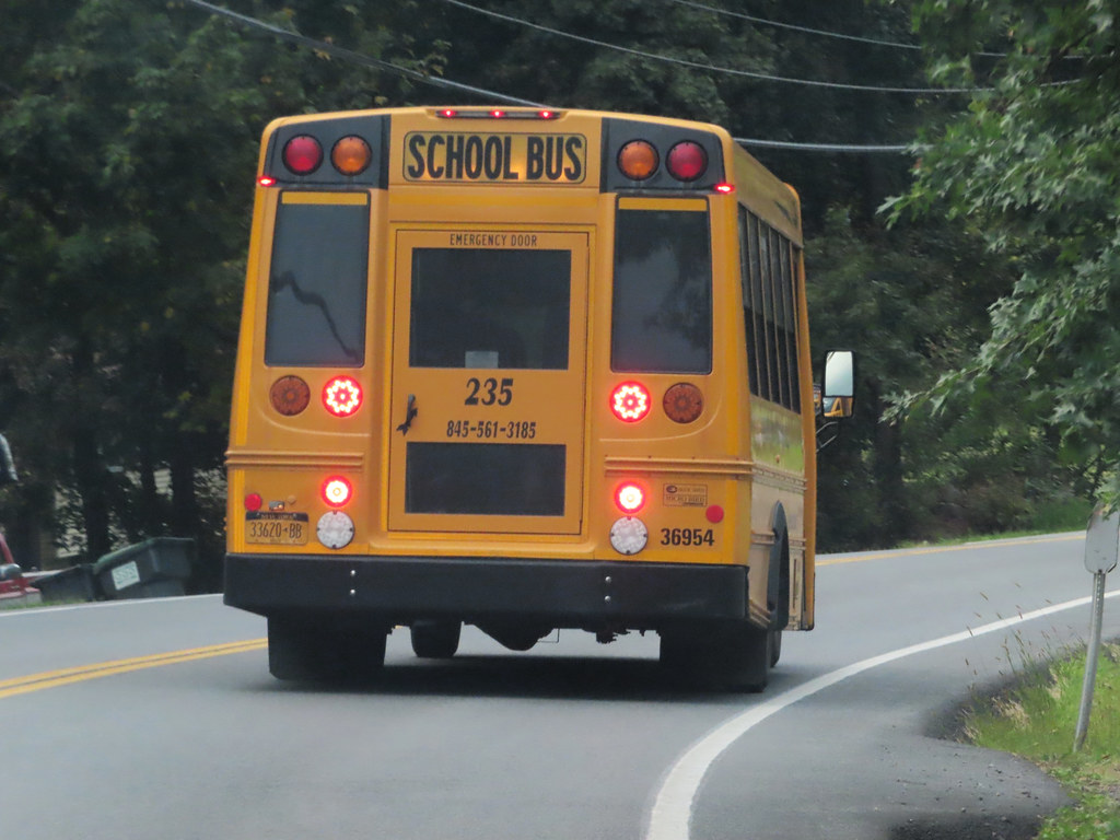 Quality Bus Service #235 | Durham #36954 | HV Photos | Flickr