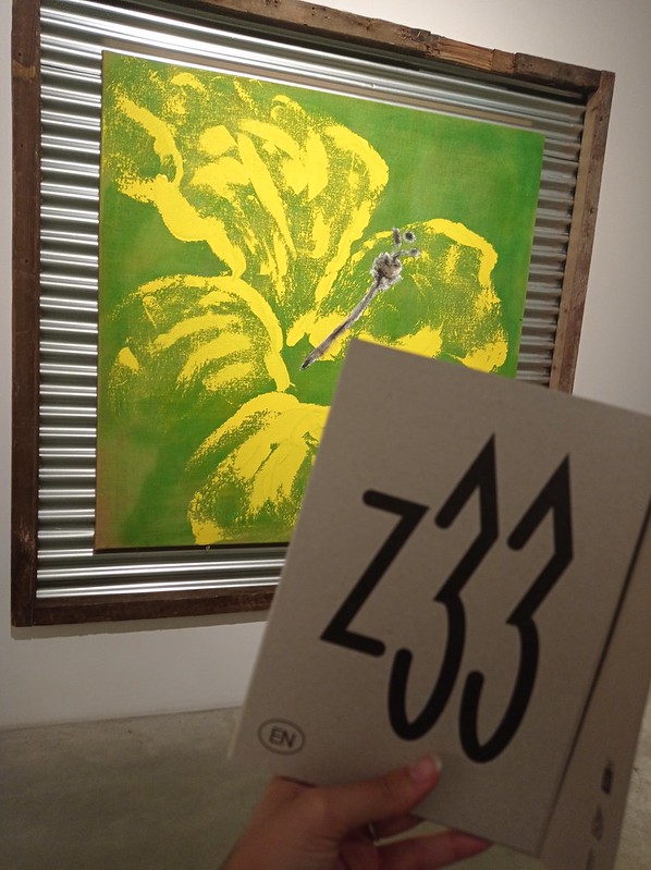 In the Eye of Storm - Z33  Jamaica green background, 2021 - Alvaro Barrington
