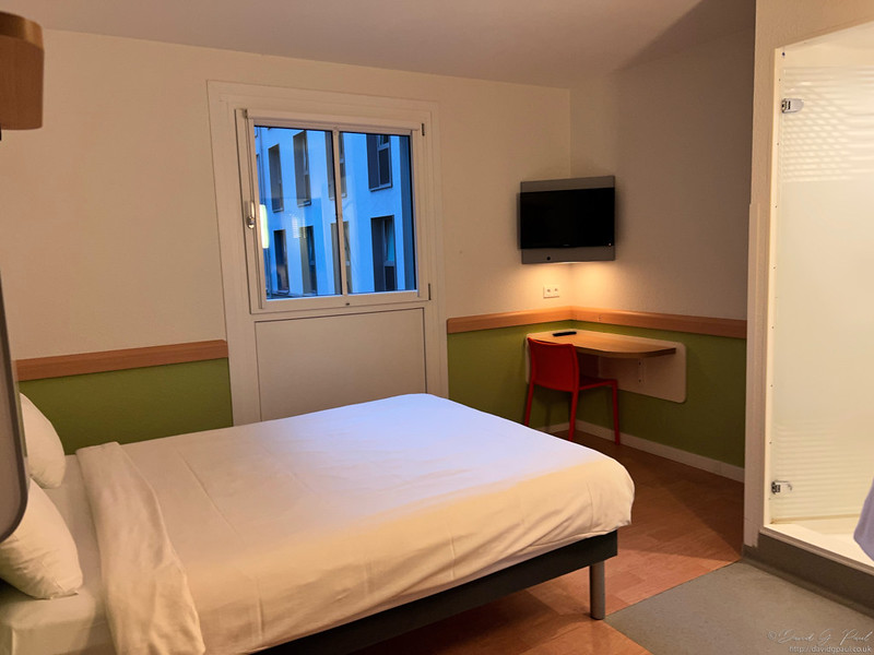 Hotel room in ibis Budget Dresden City