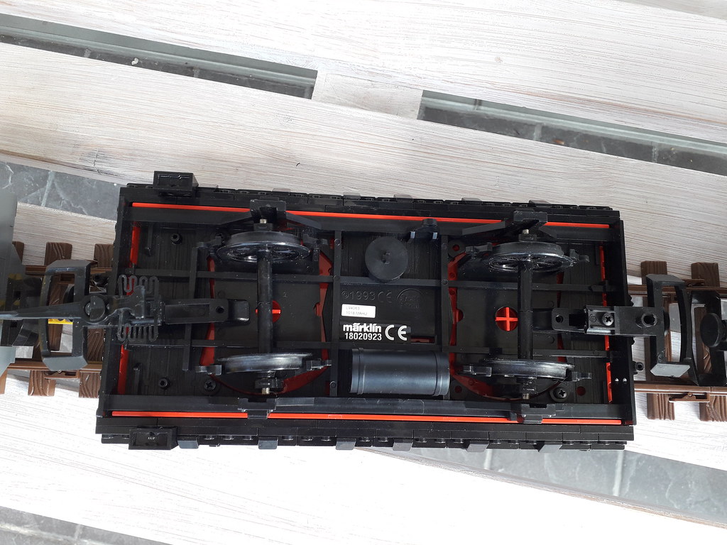 Lego/LGB narrow gauge wagons in 1:22,5 scale