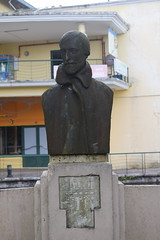 Memorial to Paul-Jean Toulet