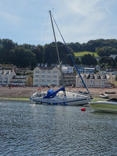 "Snowstorm" Oyster 41, fin keel Cruiser/Racer | by The Shaldives