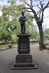 Statue of Manilall Doctor, Jardin de la Compagnie
