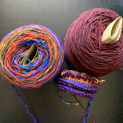 Last night I cast on Austra’s Wrist Warmers by Inese Iris Liepina using Urth Yarns Uneek Fingering in 3007  and Harvest Fingering in Black Grape.