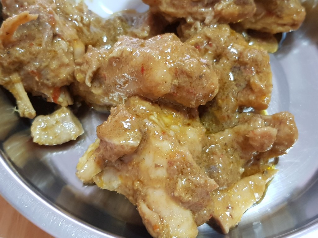黃薑飯 Nasi Kunyit rm$2 tambah 咖喱雞 Curry Chicken rm$2 @ Grandma's home-cook (Home Based Food Order) 72, USJ12/1