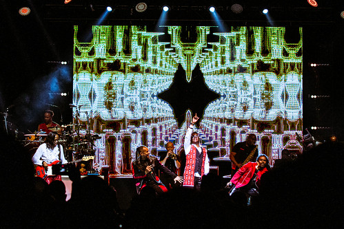 Earth, Wind & Fire
