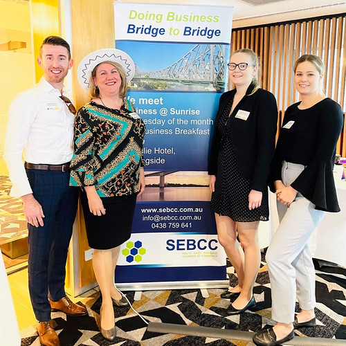 group of business people at South East Brisbane Chamber of Commerce