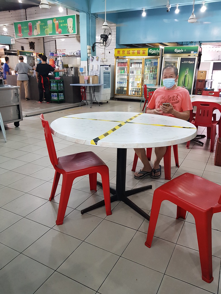 @ 濂記古早味肉干雞絲麵包擋 Lian Kee Dry Meat stall in 南京茶餐室 Kedai Kopi Nanking USJ10