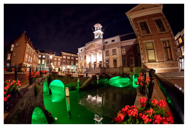 Dordrecht city hall, by night