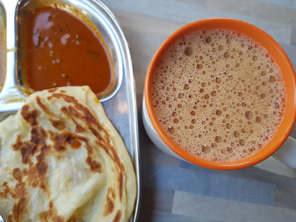 印度煎餅 Roti Canai rm$1.60 & 印度奶茶 Teh Tarik rm$2.10 @ My Kandar Bistro USJ2