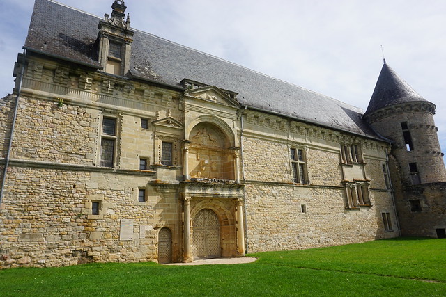 Château, Assier : la Façade
