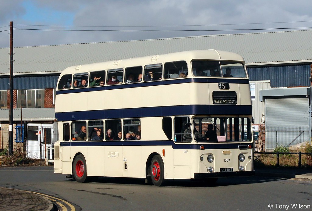 657BWB Sheffield Joint Omnibus Committee 1357