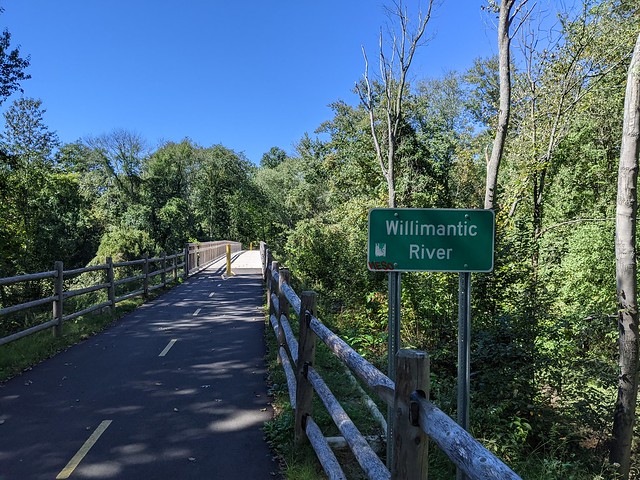 Hop River Trail (Willimantic, Connecticut)