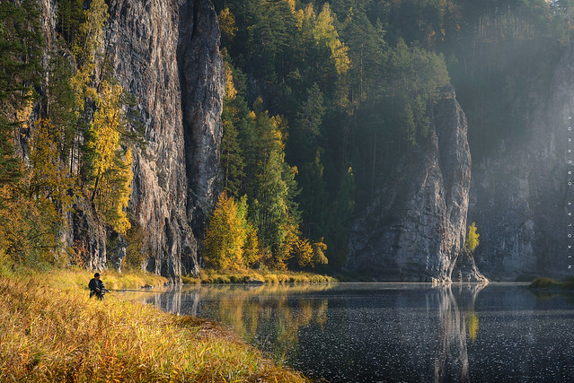 Autumn at Chusovaya river