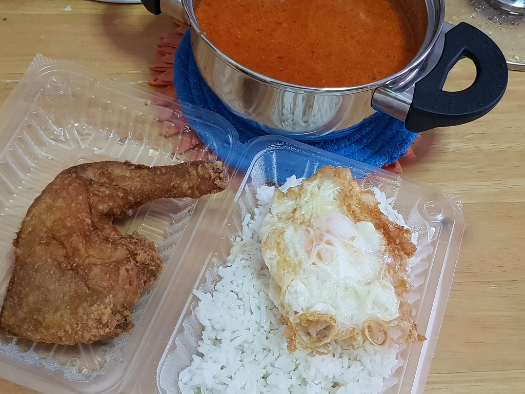炸雞腿飯 Fried Chicken Leg Rice rm$11 @ 新永順茶餐室 Restoran New Weng Soon Jaya USJ17