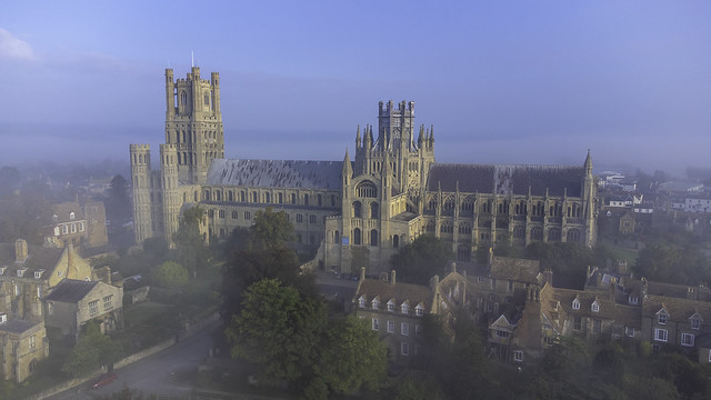 Misty morning in Ely, 9th October 2021