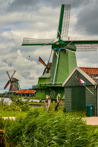 thenetherlands holland nederland dutch landscape green windmill molen zaanseschans water river architecture historic polder europe europa