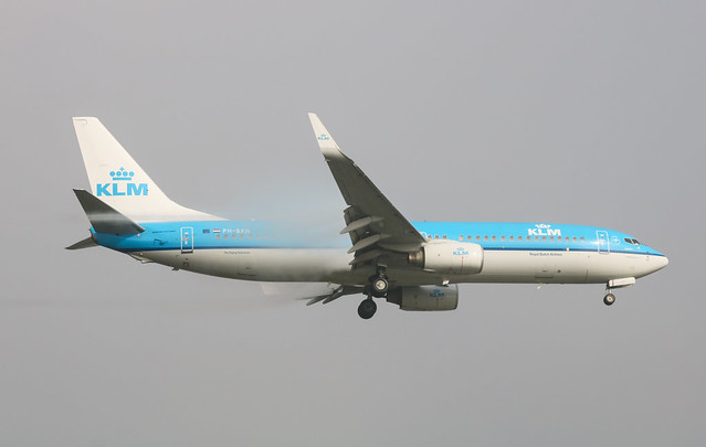 PH-BXN Boeing 737-8K2 KLM