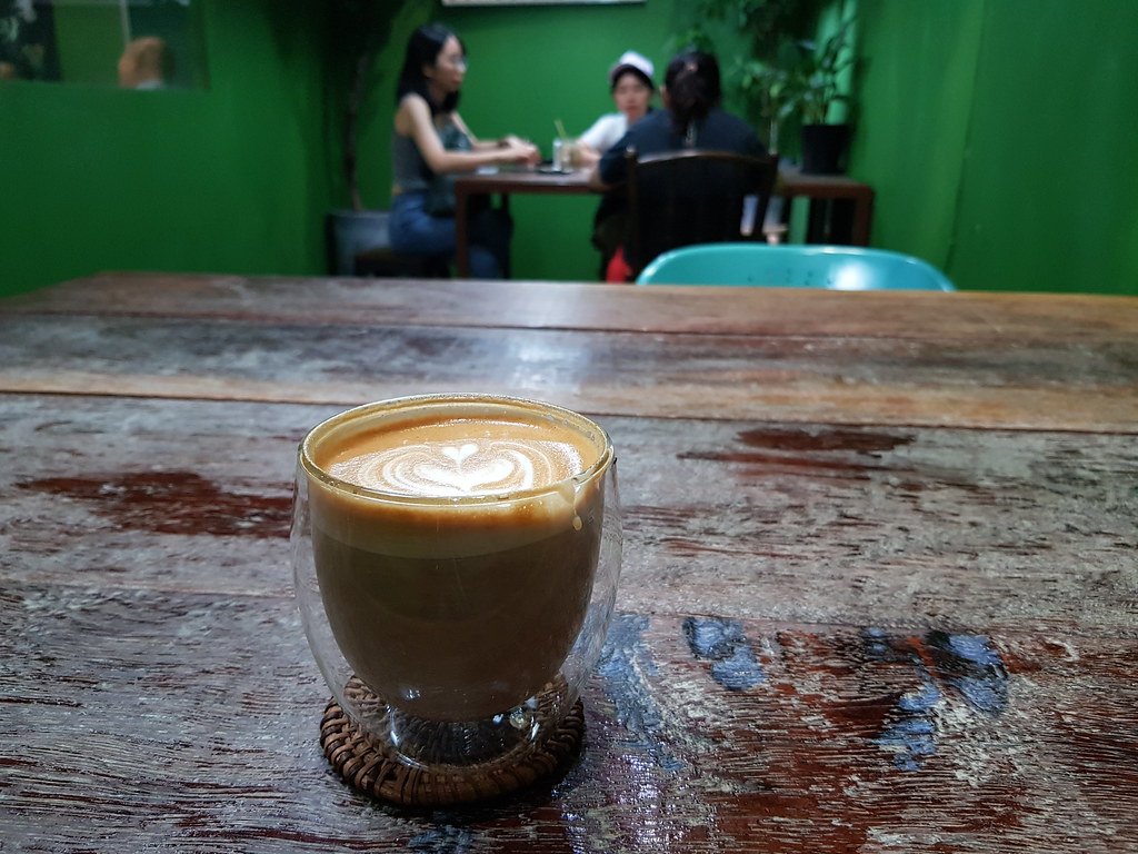 拿鐵 Latte rm$12 @ Sipping Corner Cafe in Puchong Bandar Puteri