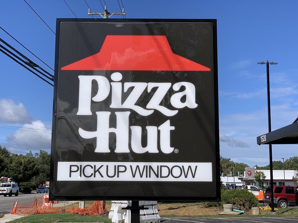Pizza Hut - Suffolk, Virginia