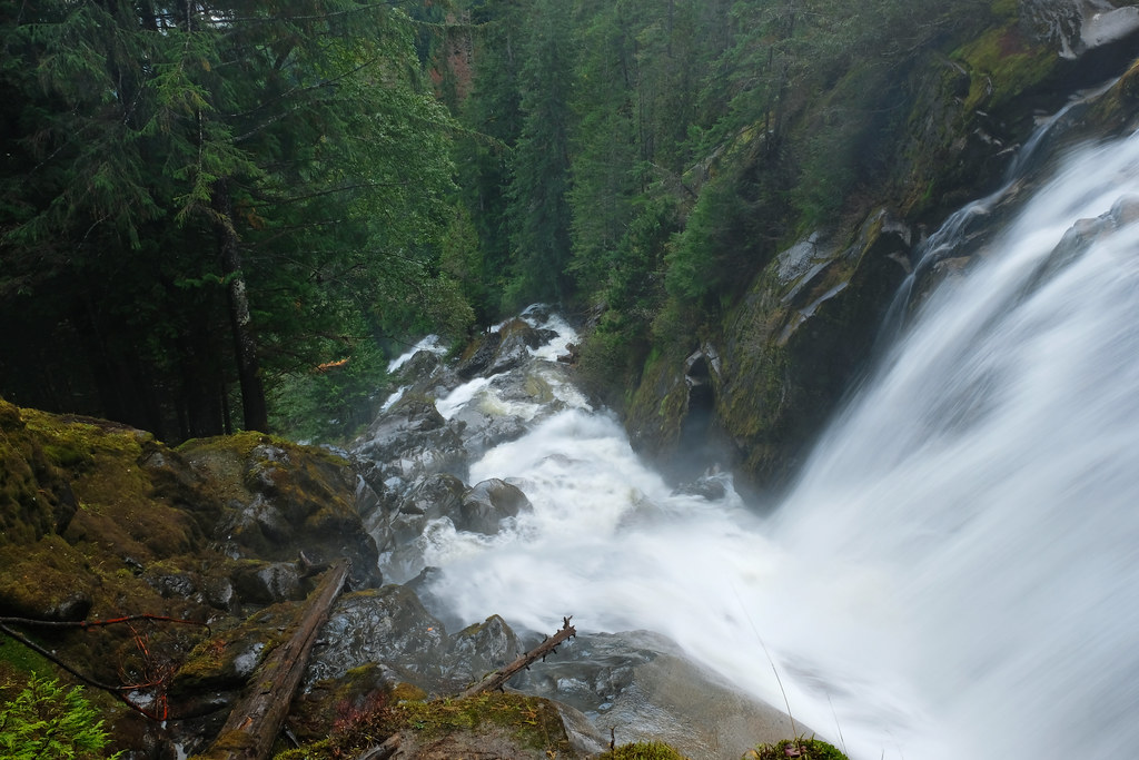 Best Waterfalls Near Vancouver: Crooked Falls, British Columbia, Canada