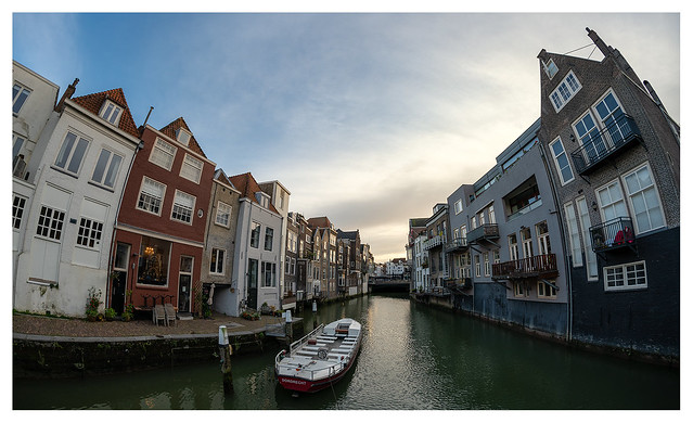 Dordrecht canal