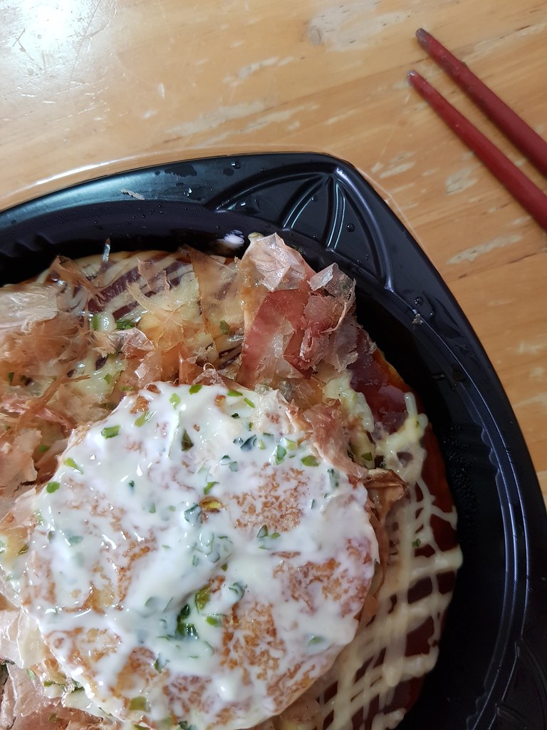 大阪燒配雞蛋 Okonomiyaki Egg rm$5.60 & ウォンダコーヒー Wonda Coffee Latte rm$1.50 @ AEON Big Subang Jaya SS16