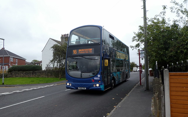 The Blue Kraken-37506 on Whitecote Hill, Bramley.