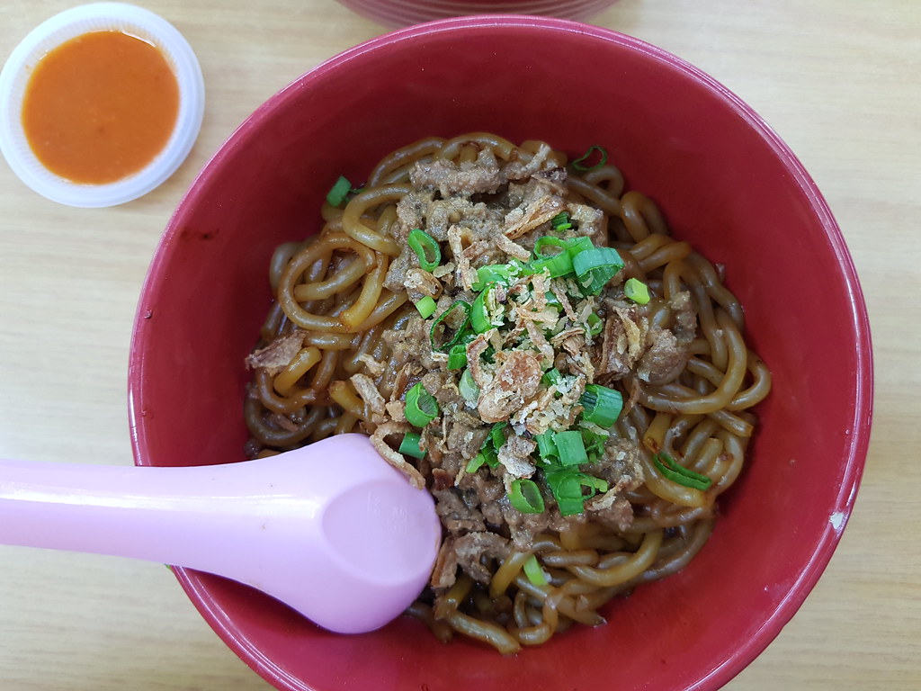 干撈牛雜粉 Dry mixed Beef Noodle rm$11 @ 婆羅洲牛腩粉檔 Borneo Beef noodle stall in 新海景餐馆 Restoran NSV USJ 6