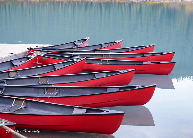 Lake Louise Rental Canoes